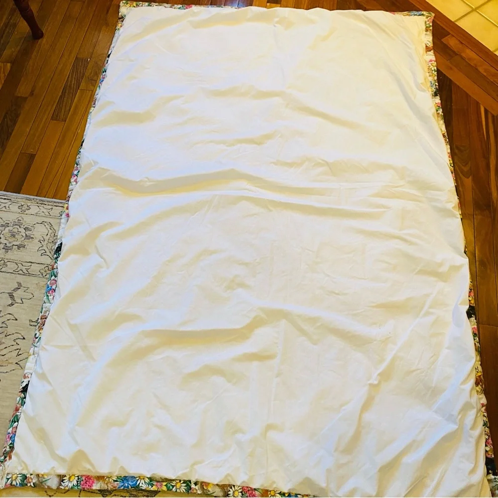 Vintage Handmade Cat Quilt 74” x 52”